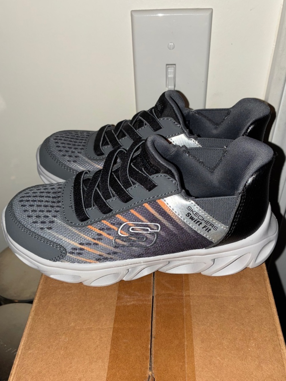 Skechers little boys sneakers Size 12